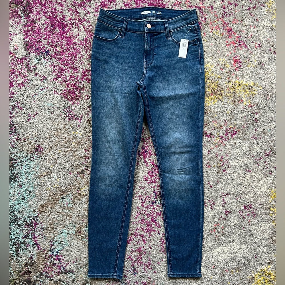 Old Navy Women's Super Skinny Midrise Jeans, size 4